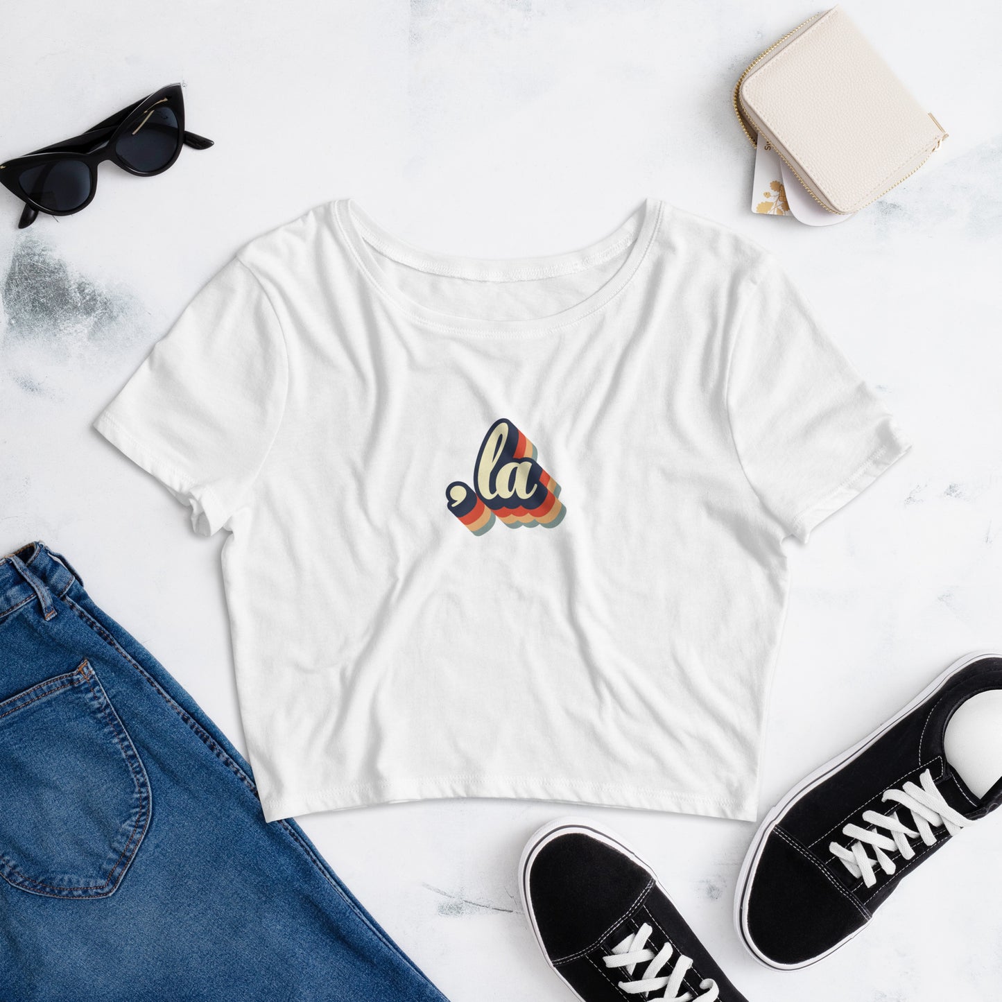 , la (Kamala) Retro Logo Women’s Crop Tee